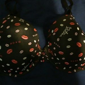 NWOT VS T-shirt Bra